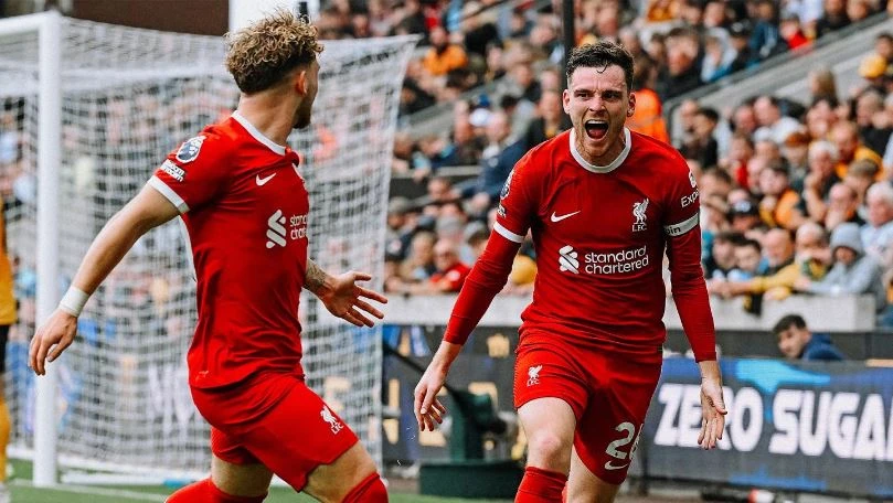 Andrew Robertson thi đấu bền bỉ trong trận Liverpool vs Chelsea 2021